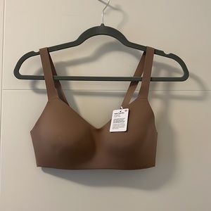 NWT lululemon 34C nude bra